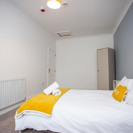 Roker Sea Front Apartments By #Shortstaysaway Sunderland  Kültér fotó